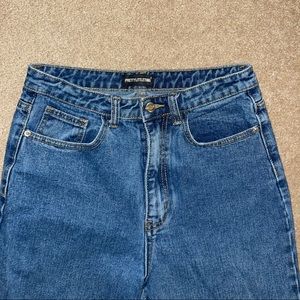 PRETTY LITTLE THING JEANS SIZE M